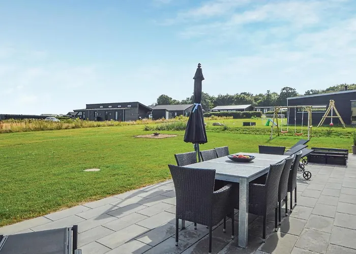 Awesome In With Kitchen *