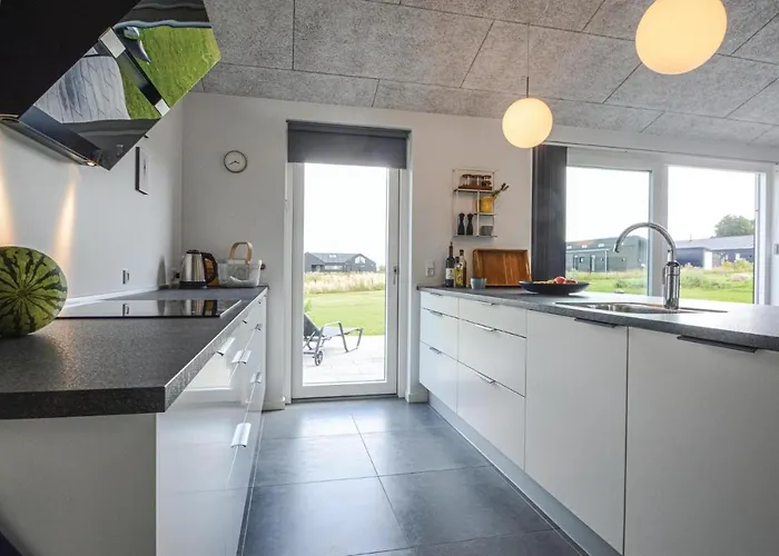 Vakantiehuis Awesome In With Kitchen